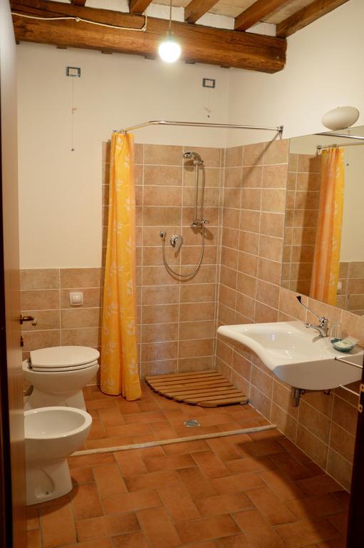 Willa Agriturismo La Collina Massa Martana Pokój zdjęcie
