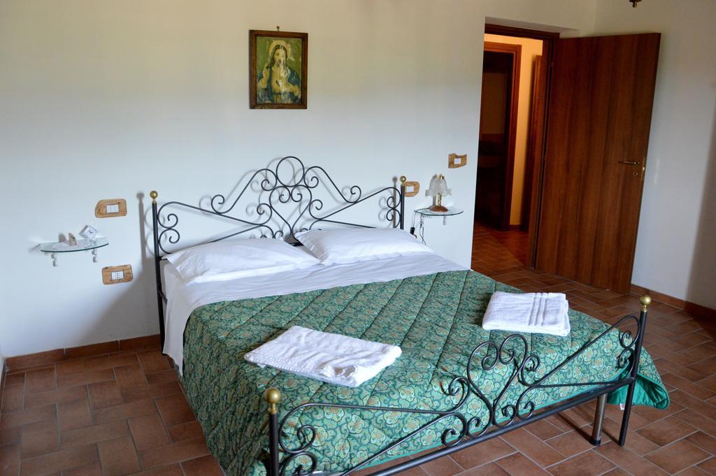 Willa Agriturismo La Collina Massa Martana Pokój zdjęcie